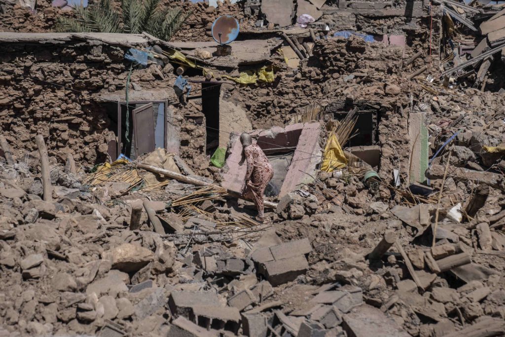 بعض آثار الدمار من زلزال المغرب