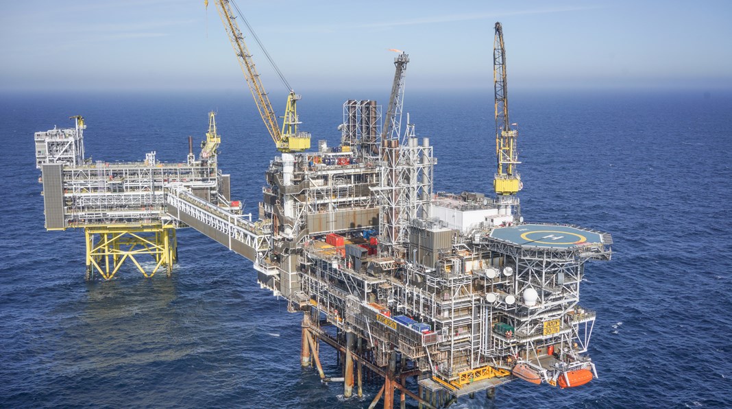 منصات التنقيب البحرية عن النفط والغاز