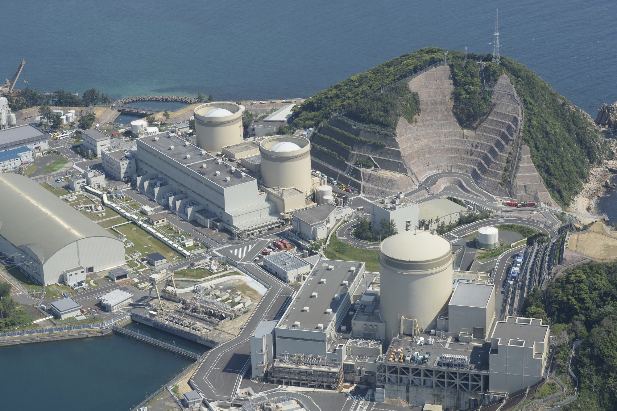 إحدى محطات الطاقة النووية في اليابان