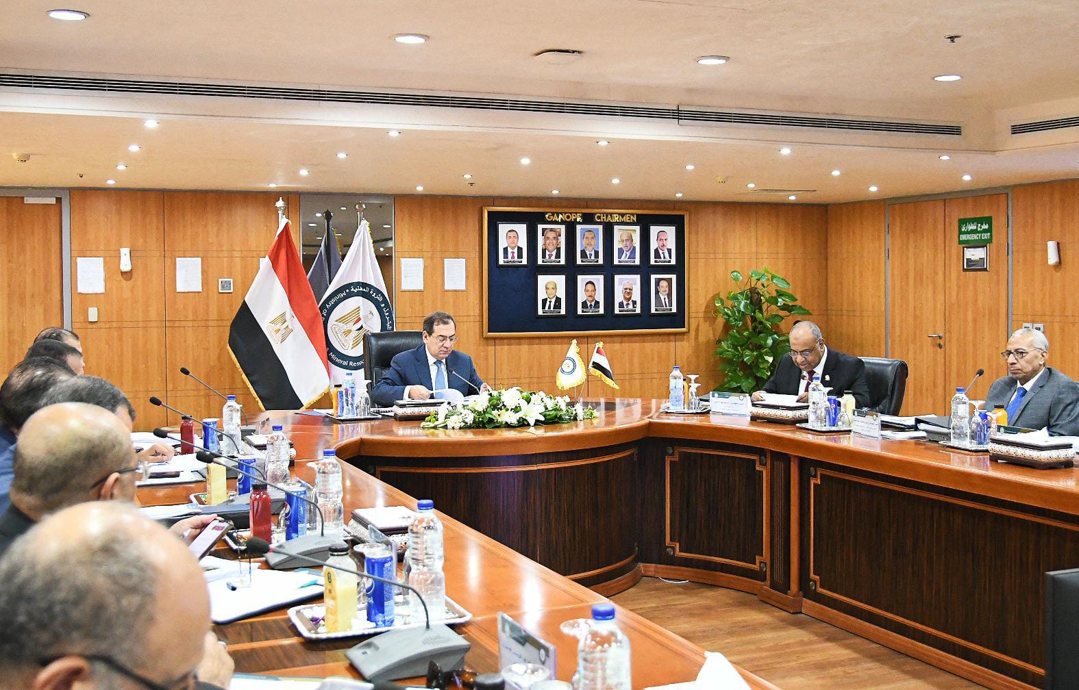 جانب من اجتماع الجمعية العامة لشركة جنوب الوادى المصرية القابضة للبترول