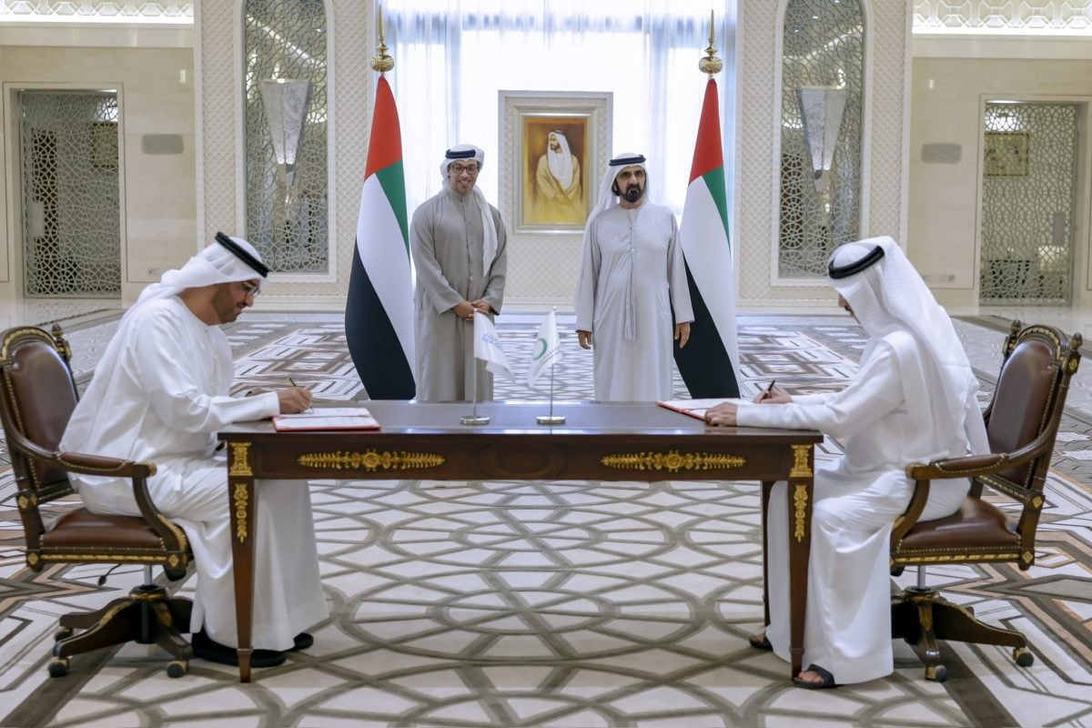توقيع اتفاقية المرحلة السادسة من مجمع محمد بن راشد للطاقة الشمسية
