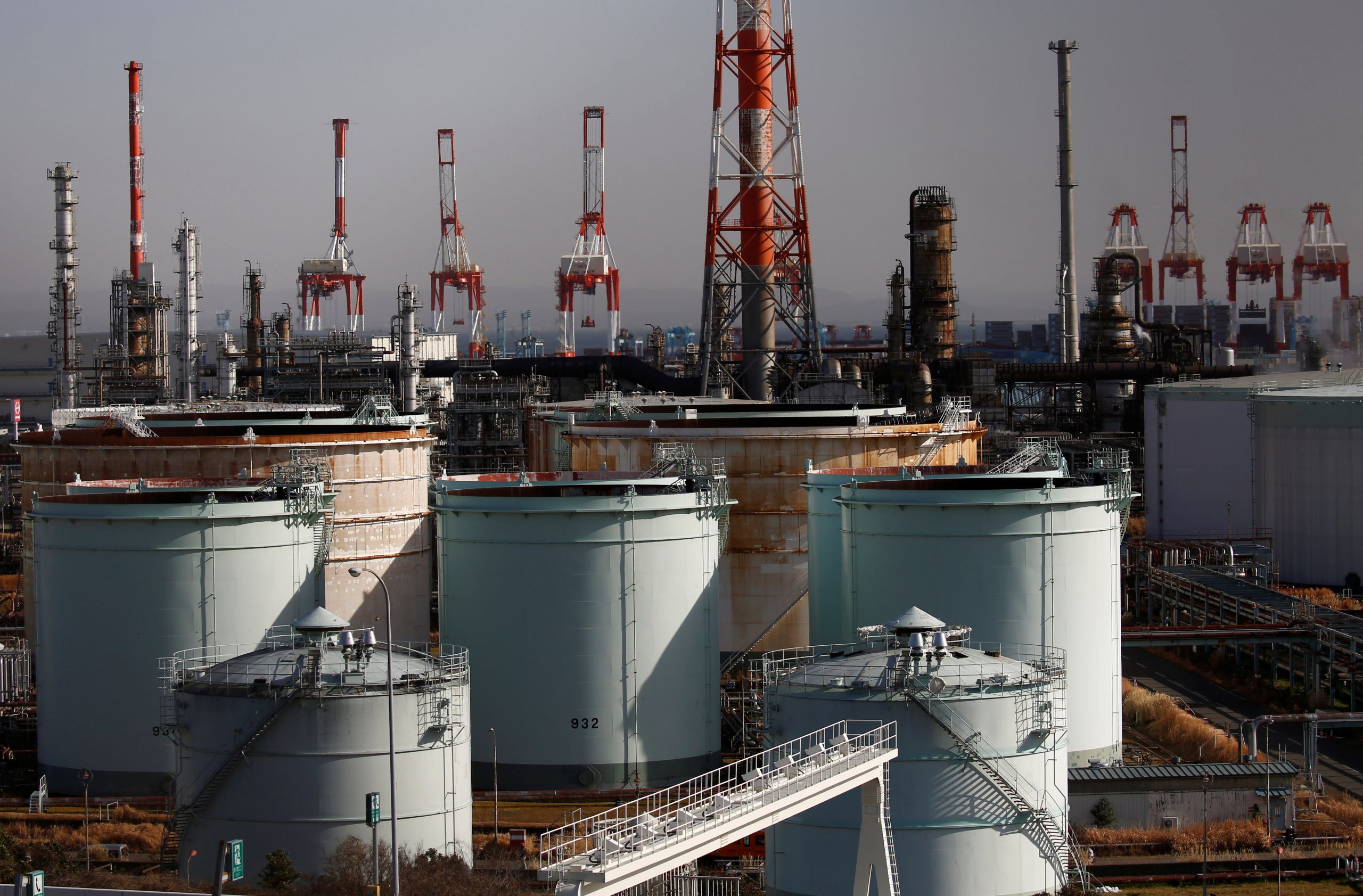 تداعيات ارتفاع أسعار النفط في اليابان