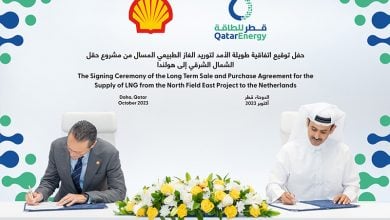 Photo of قطر للطاقة توقع صفقة ضخمة لتزويد هولندا بـ3.5 مليون طن من الغاز المسال سنويًا