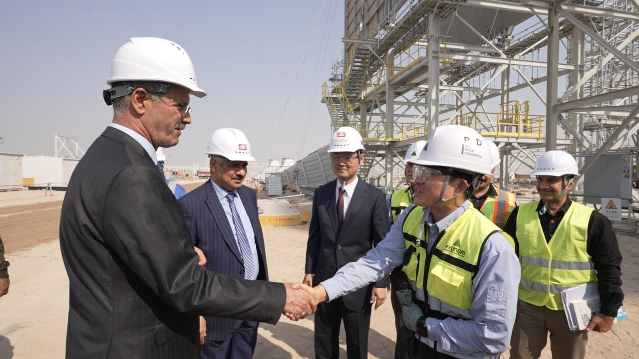 زيارة وزير النفط العراقي إلى مقر المشروع