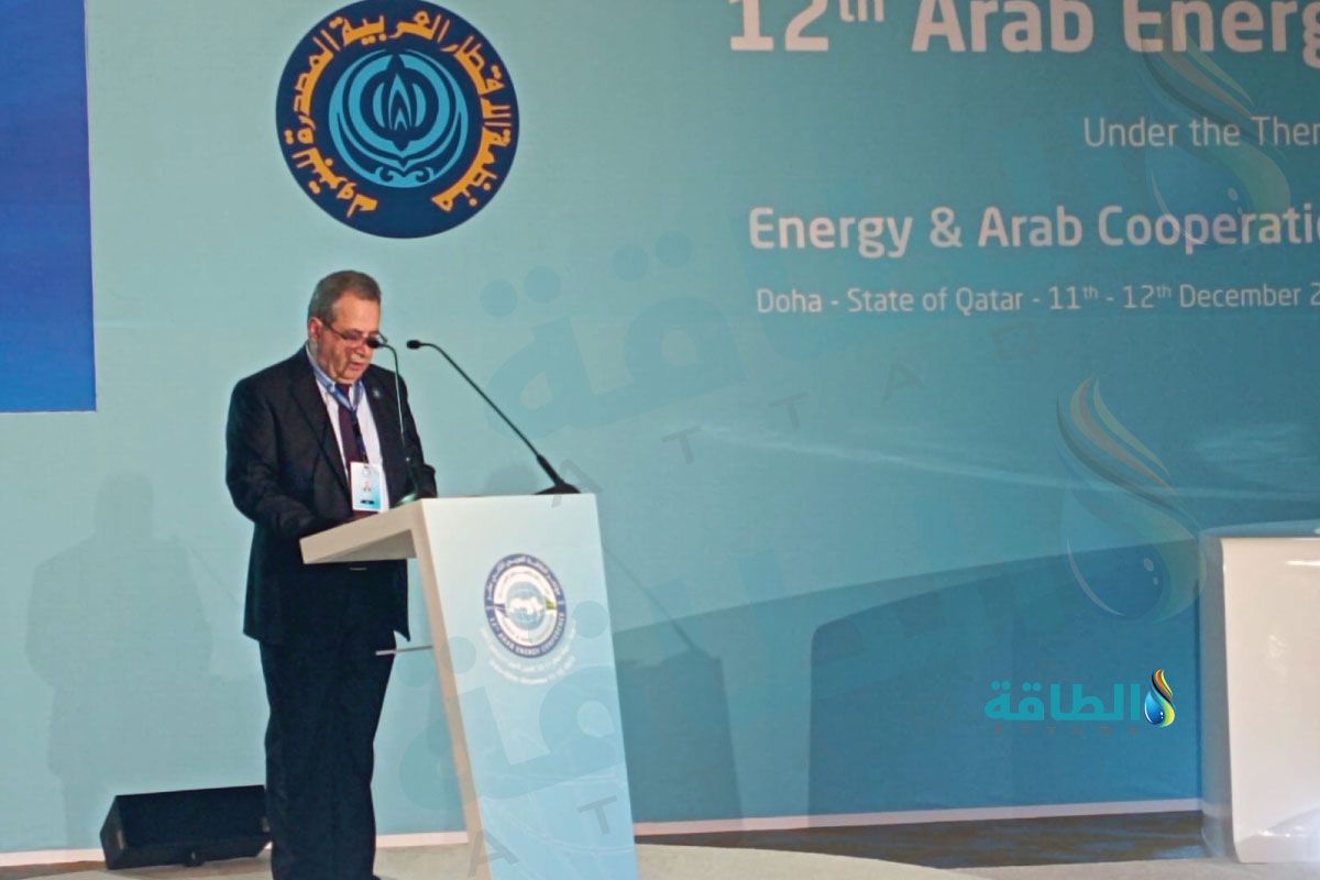وزير النفط السوري فراس قدور متحدثًا في مؤتمر أوابك