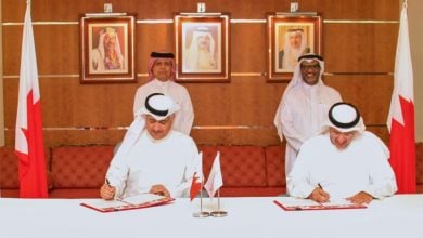 Photo of اتفاقية لتطوير أكبر مشروع طاقة شمسية في البحرين بقدرة 100 ميغاواط