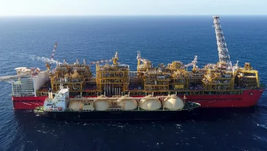 Photo of أكبر سفينة غاز مسال عائمة في العالم تستأنف التشغيل قريبًا