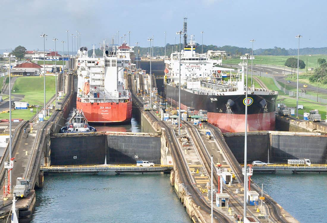 جفاف قناة بنما يؤدي إلى تكدس السفن