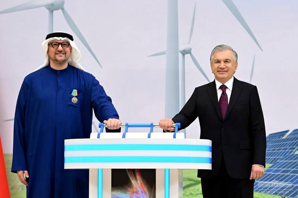 من مراسم ربط مشروعات الطاقة النظيفة في أوزبكستان