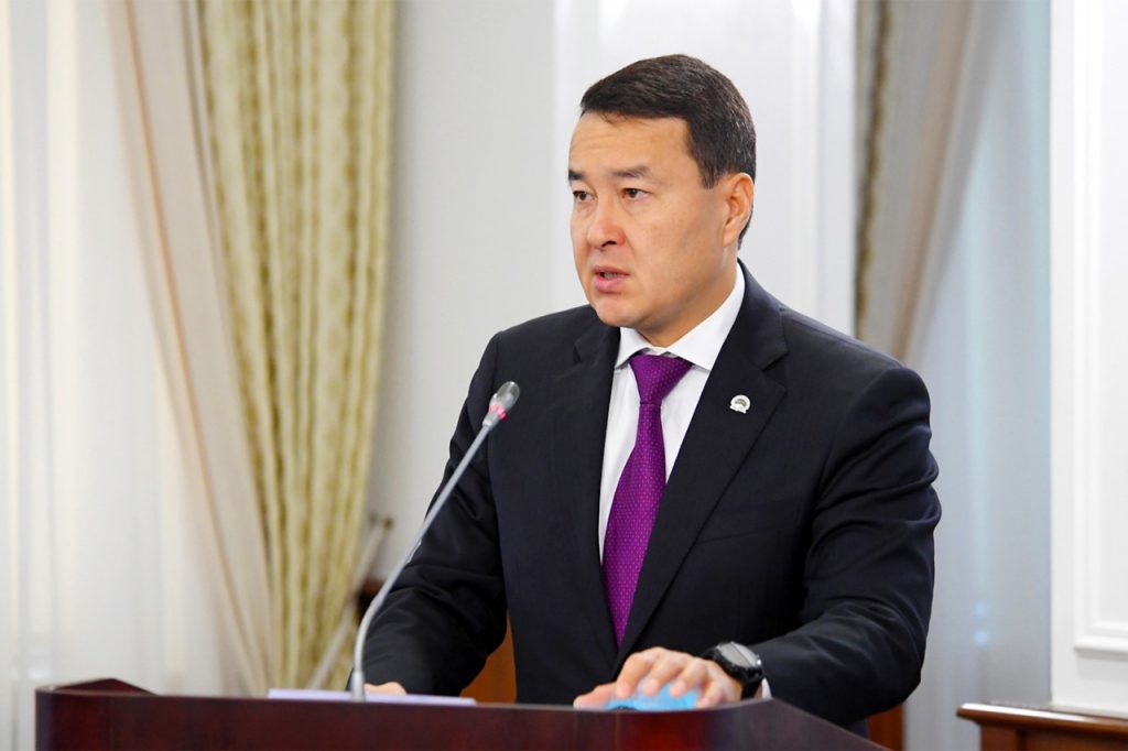 رئيس وزراء قازاخستان على خان إسماعليوف