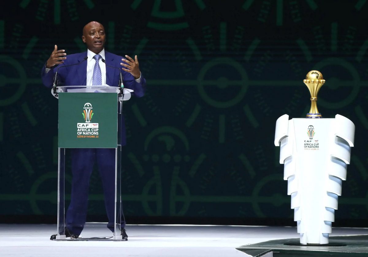 رئيس الاتحاد الأفريقي لكرة القدم باتريس موتسيبي