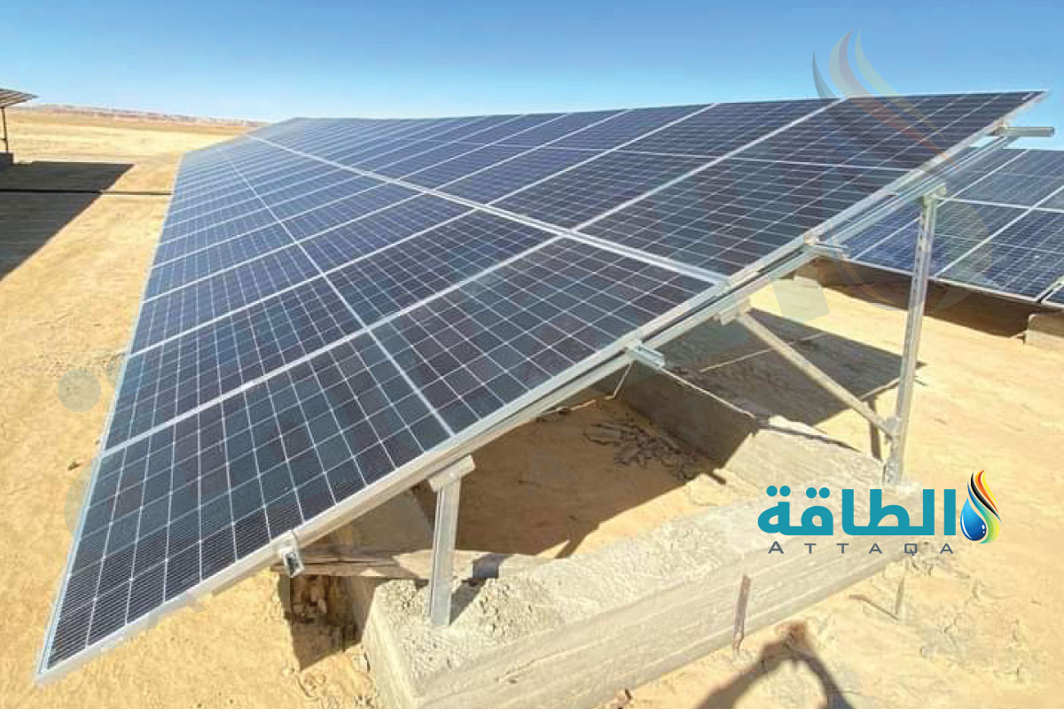 أحدى محطات الطاقة الشمسية بواحة المغرة المصرية