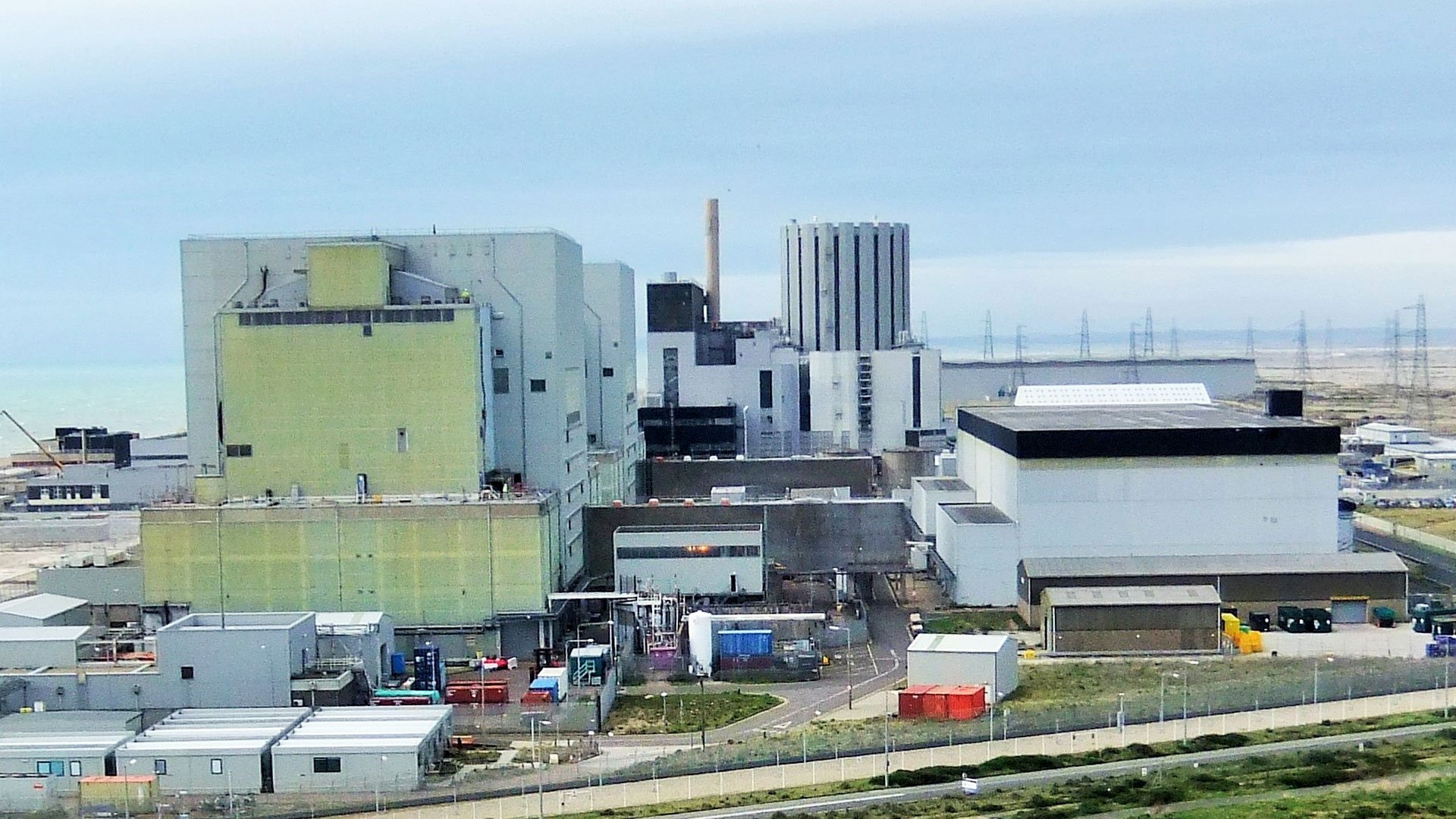 محطة الطاقة النووية في بريطانيا "دونغيس" 