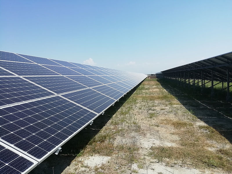مشروع الطاقة الشمسية في ألبانيا كارافاستا 