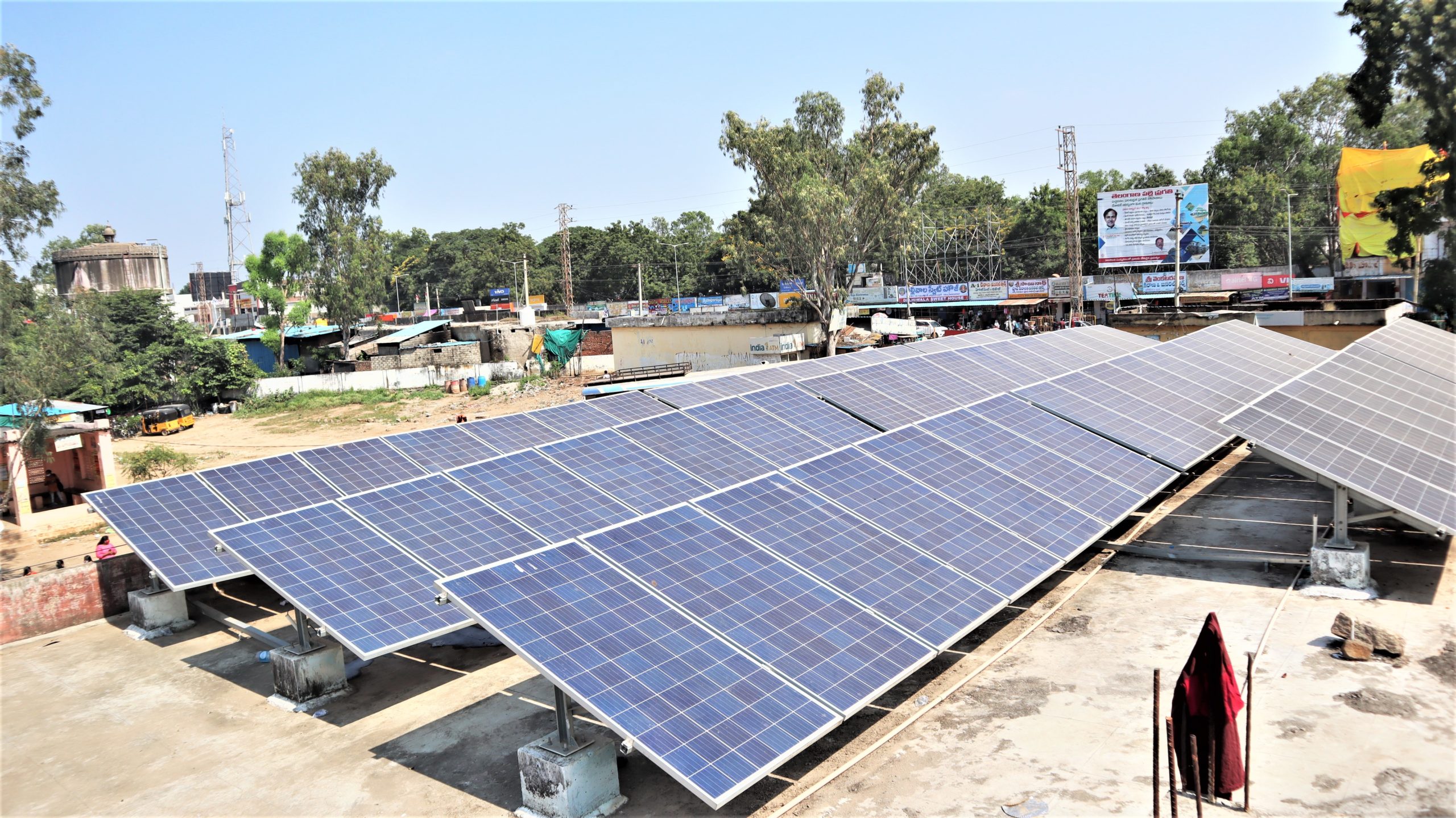 تركيبات شمسية في الهند 
