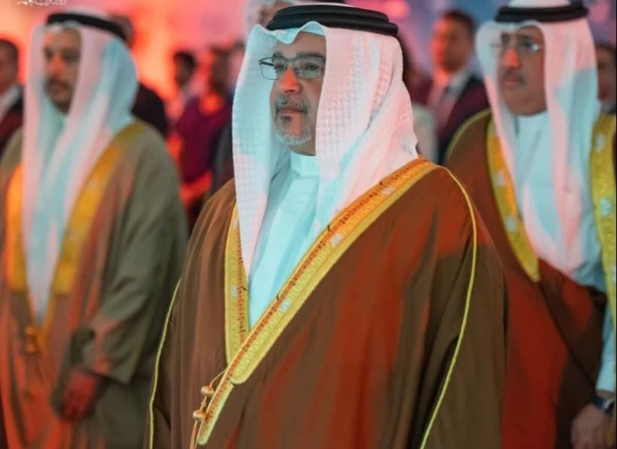 ولي العهد البحريني خلال افتتاح محطة الدور 2 - الصورة من صفحة الأمير في تويتر (30 مايو 2023) 