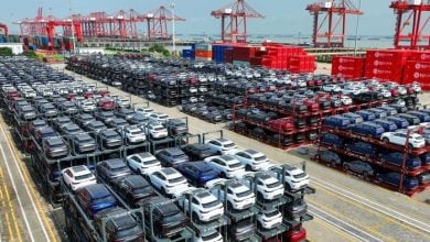 Photo of غزو السيارات الكهربائية الصينية يهدد بإبعاد نظيراتها الغربية من الأسواق العالمية (تقرير)