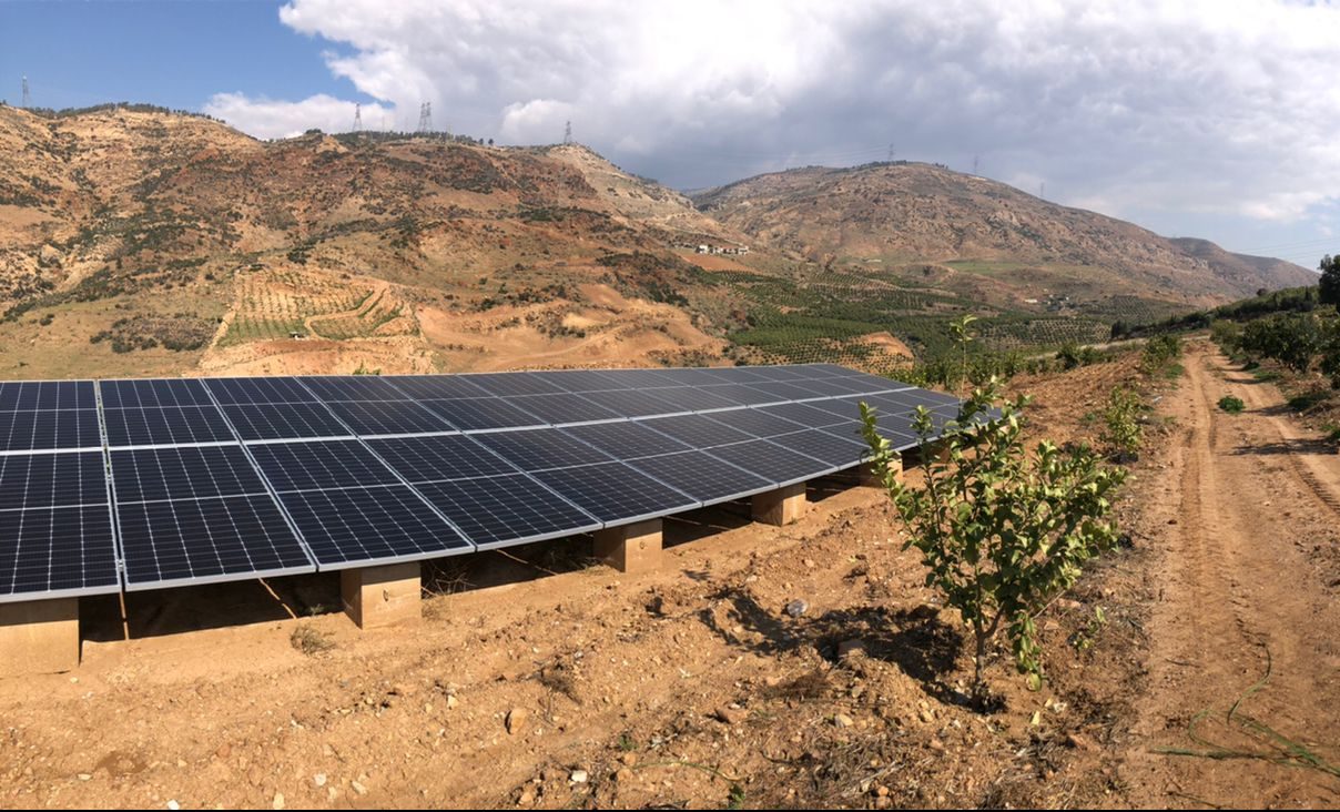أحد مشروعات الطاقة الشمسية في الأردن