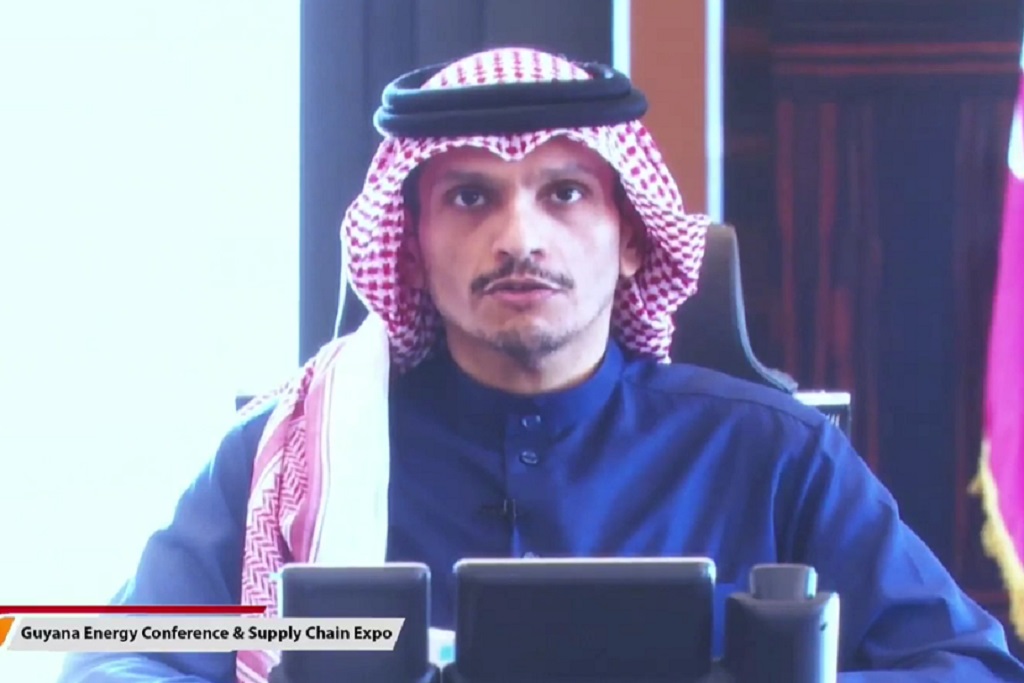 رئيس الوزراء القطري خلال مشاركته عبر الفيديو في مؤتمر الطاقة