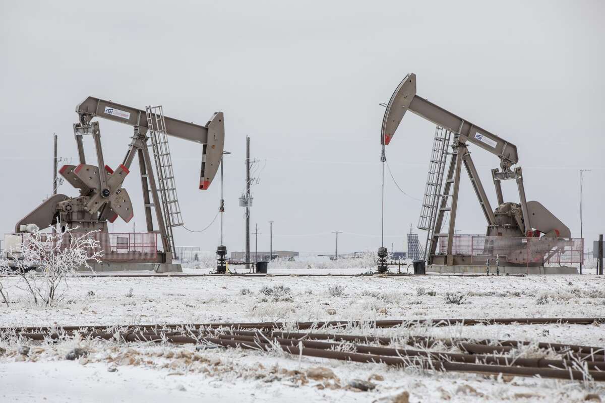 حفارات النفط والغاز الأميركية في موجة الصقيع