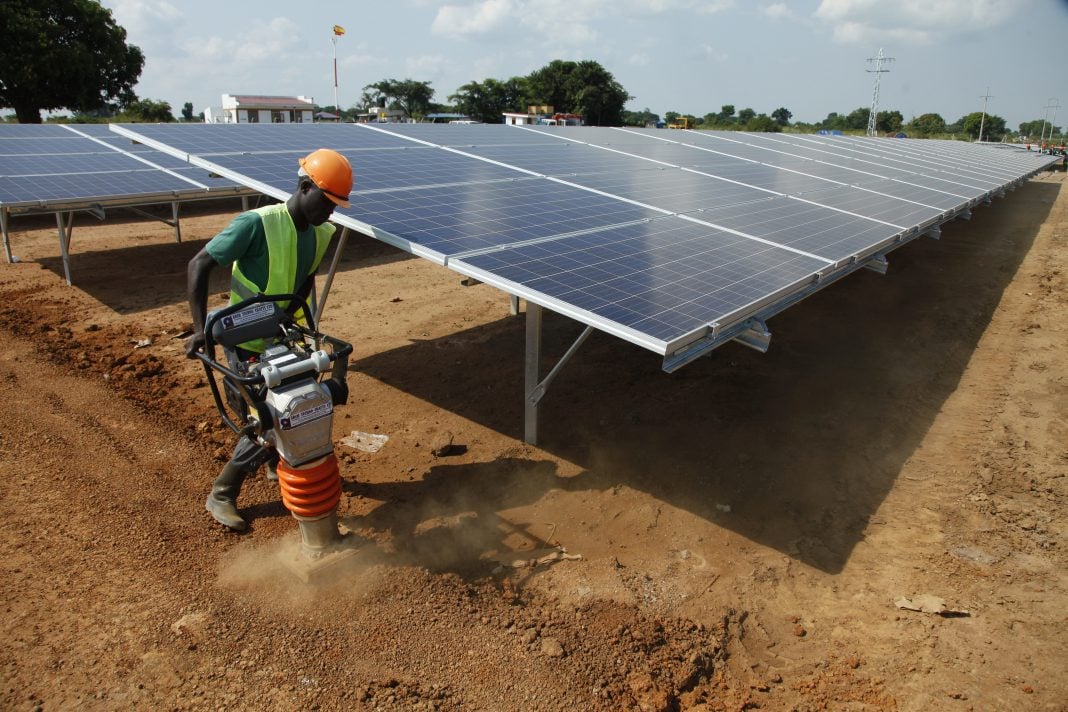 أحد مشروعات الطاقة الشمسية في أنغولا