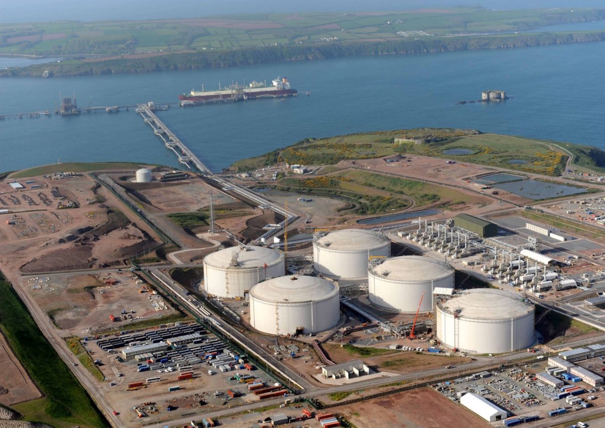 محطات إسالة و تخزين الغاز في قطر 