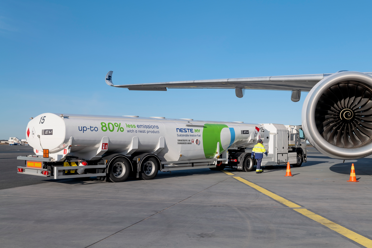 شاحنات نقل الوقود المستدام لتابعة شركة نيست في فنلندا