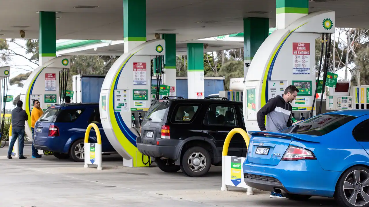تيسلا تخسر معركة انبعاثات الوقود في أستراليا