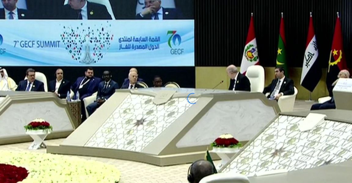 الرئيس الجزائري خلال كلمته في افتتاح فعاليات قمة منتدى الدول المصدرة للغاز
