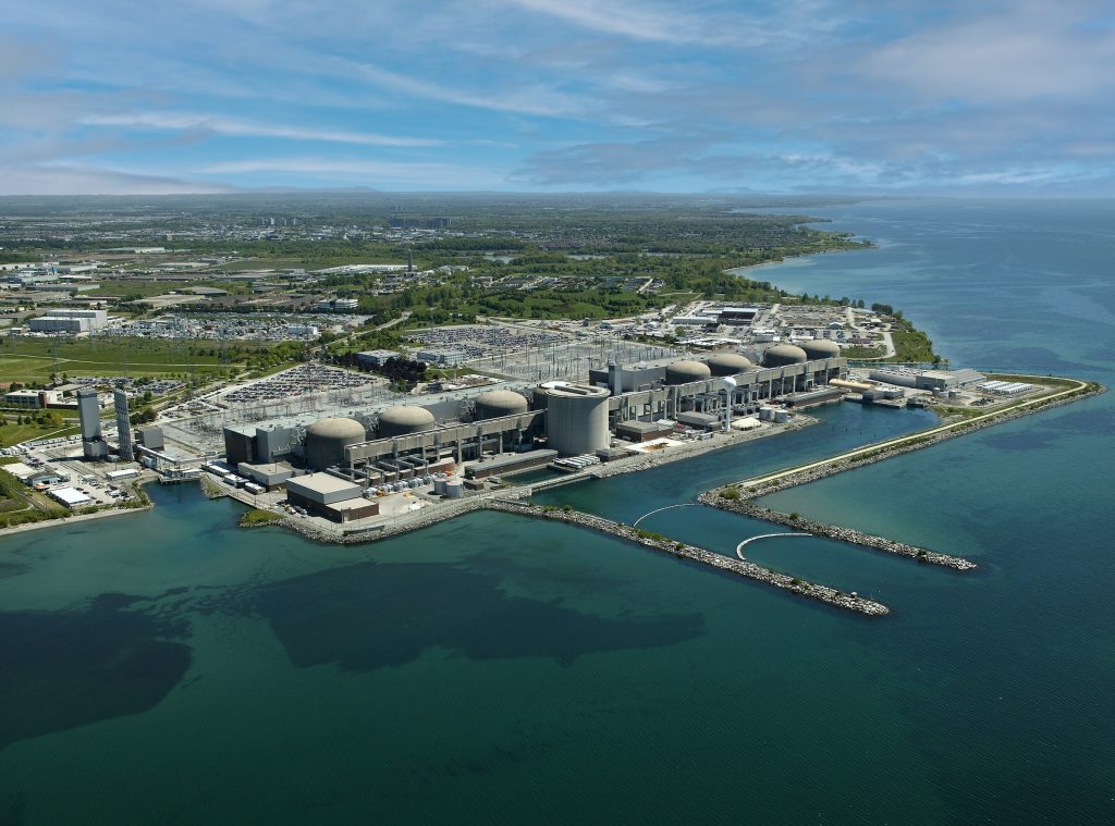 بيكرينغ إحدى محطات الطاقة النووية في كندا
