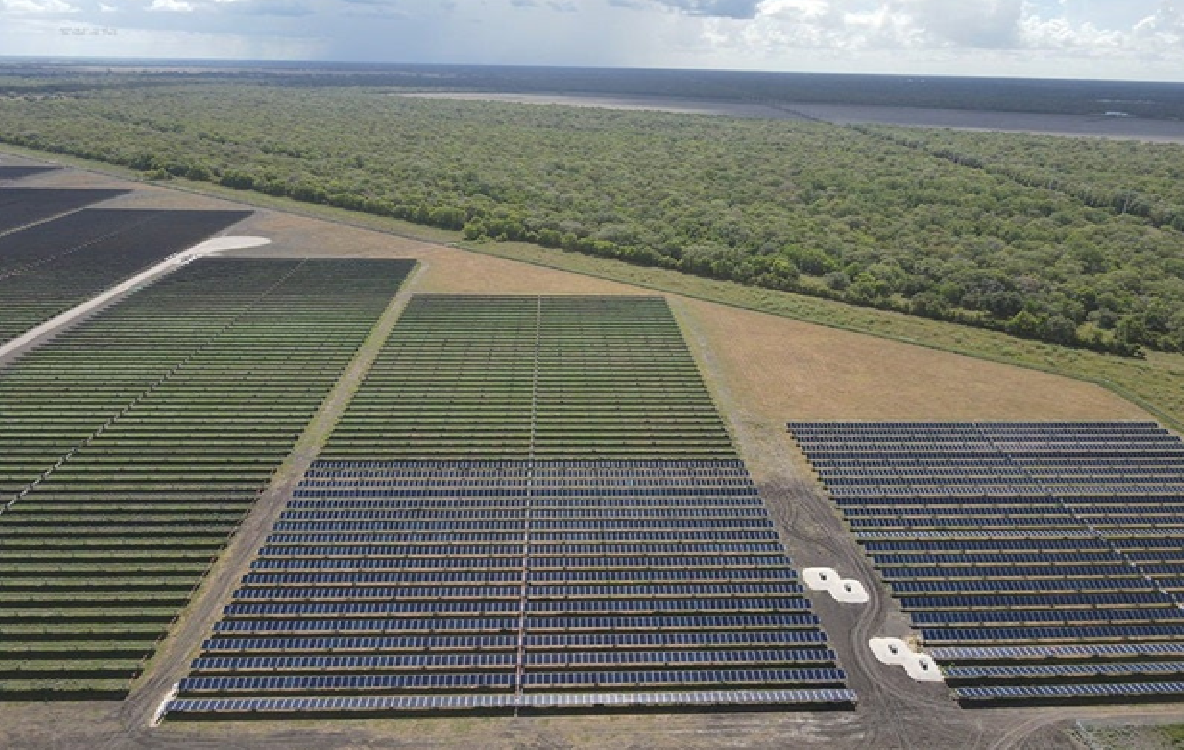 أكبر مشروع طاقة شمسية لشركة إيني