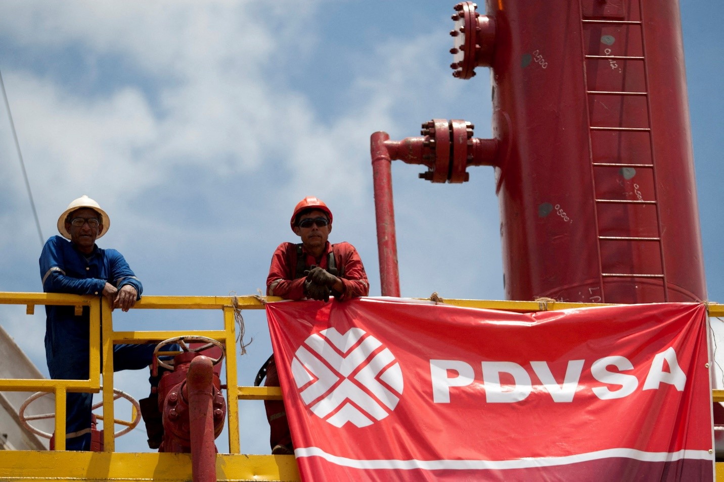 منصة حفر تديرها شركة النفط الحكومية الفنزويلية