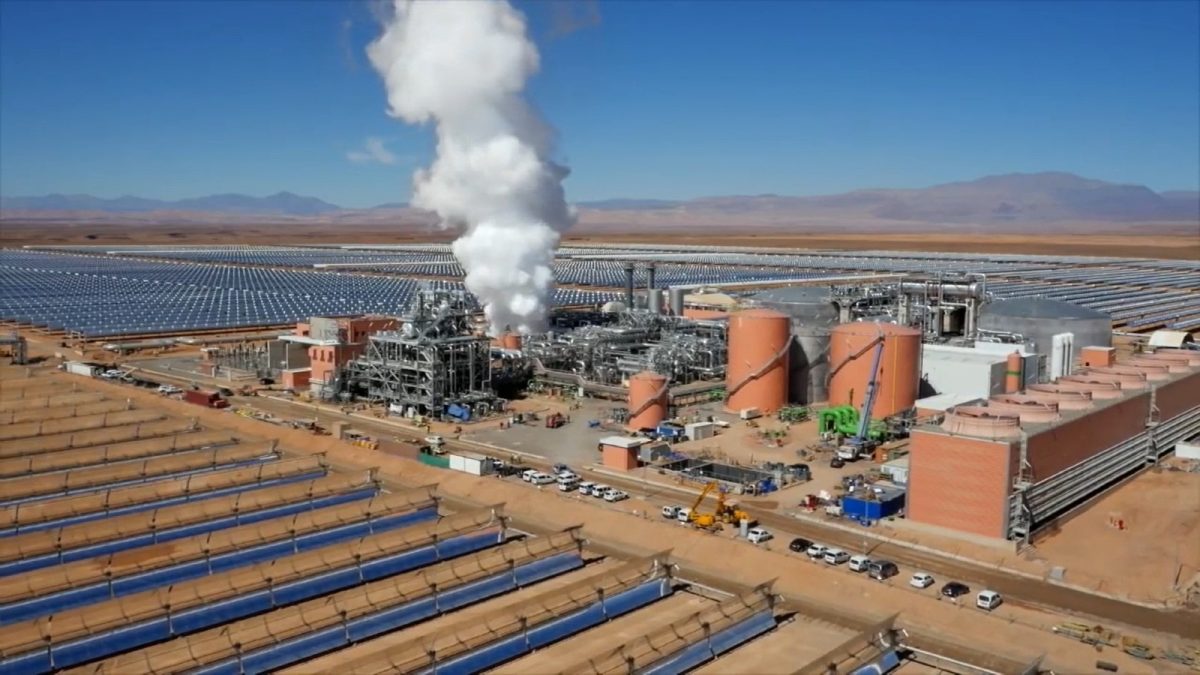 إحدى محطات توليد الكهرباء بالفحم العاملة في المغرب