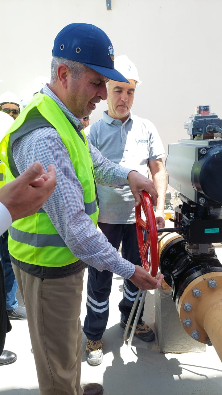 من مراسم افتتاح أول محطة غاز مضغوط في الأردن