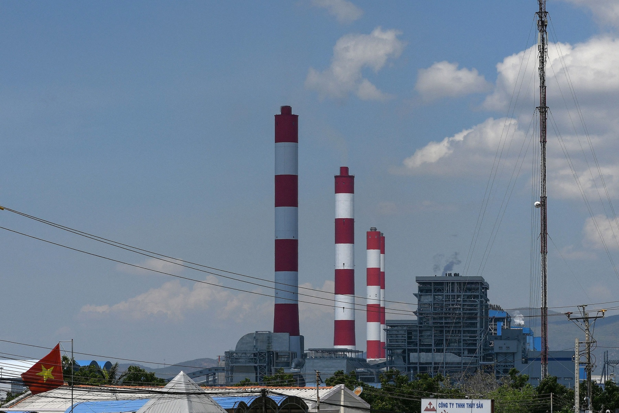 محطة لتوليد الكهرباء بالفحم في فيتنام