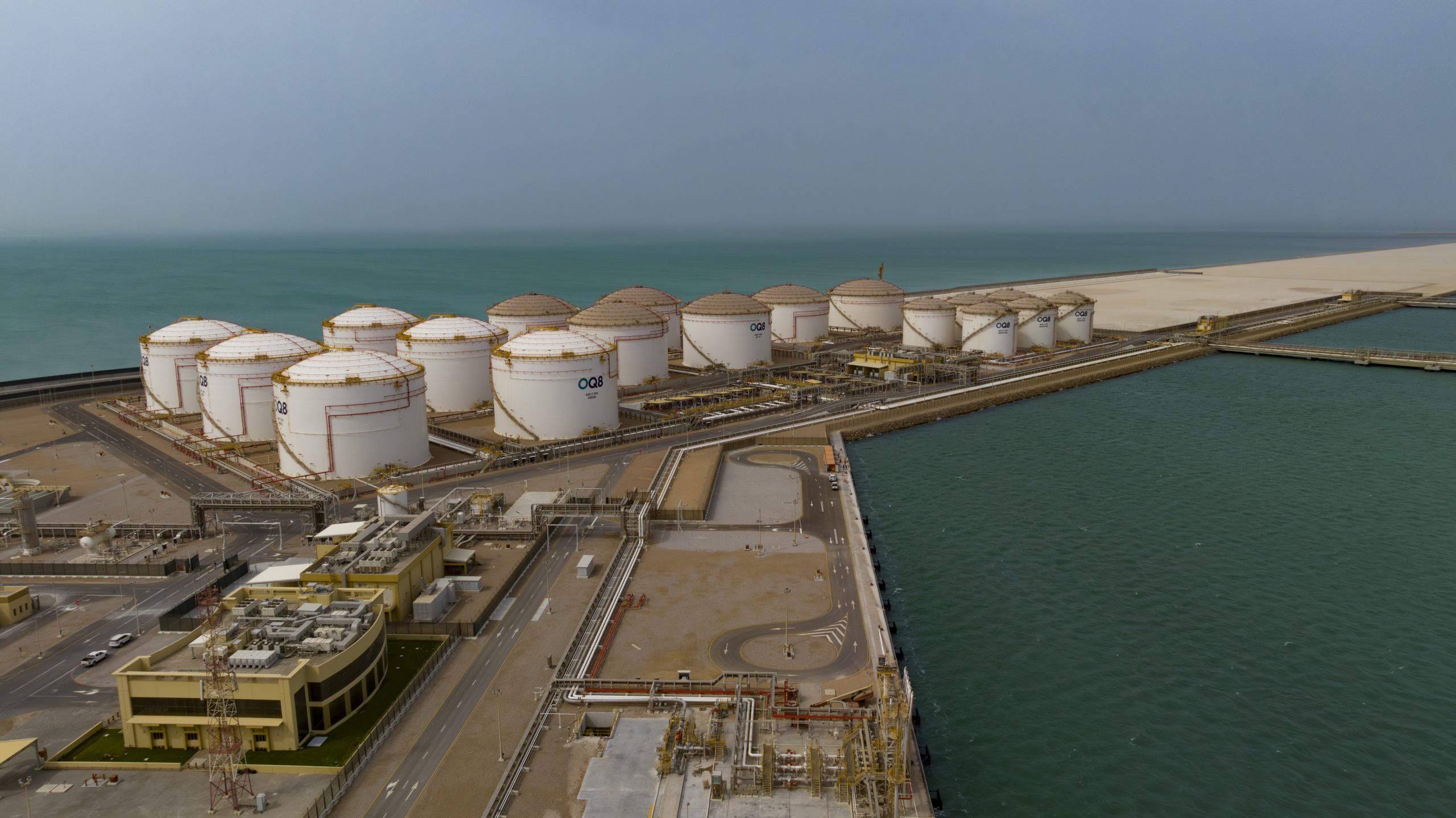 موقع لتخزين النفط في سلطنة عمان