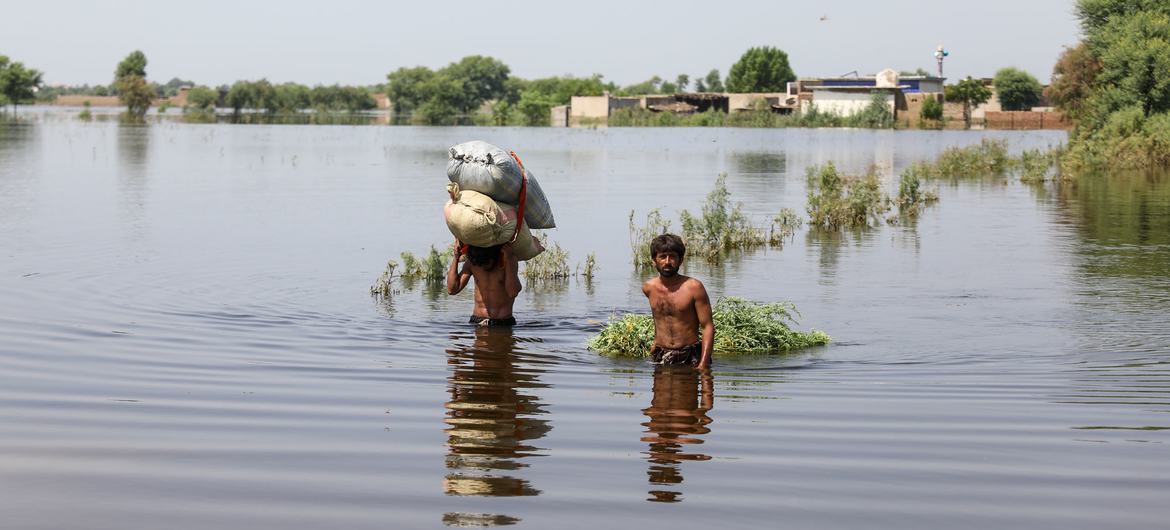 فيضانات باكستان الناجمة عن تغير المناخ