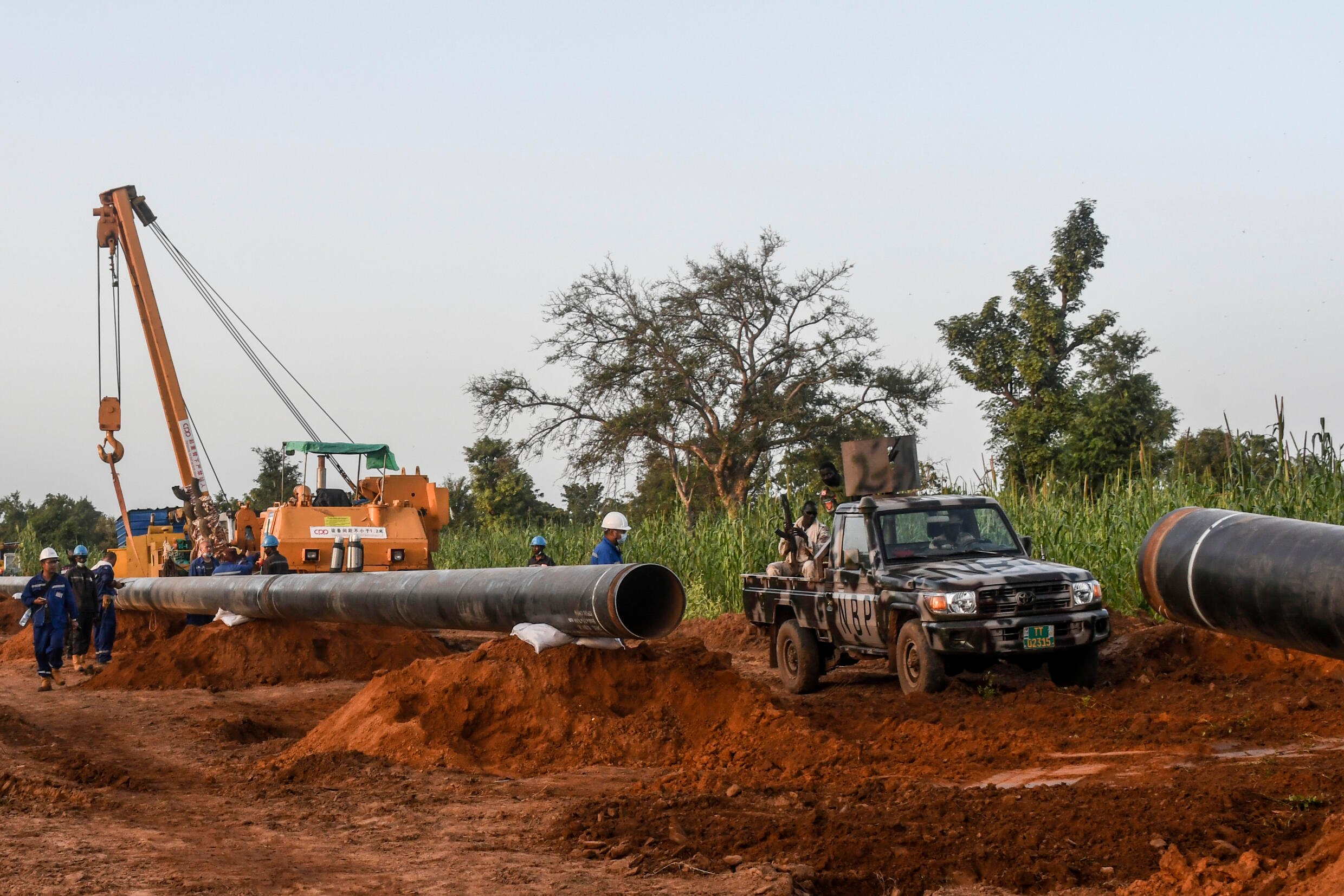أنبوب نقل النفط بين النيجر وبنين