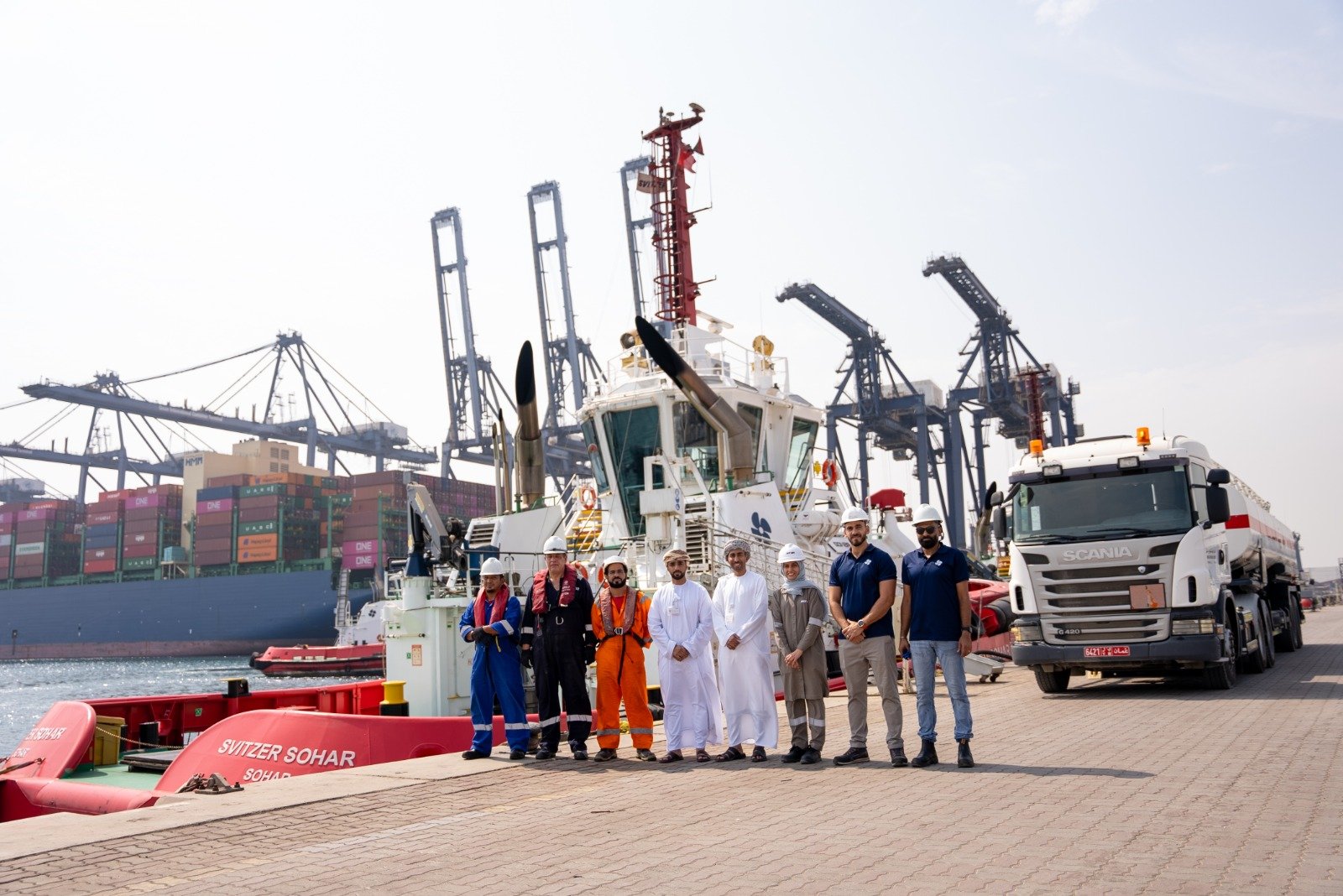 ميناء صحار في سلطنة عمان