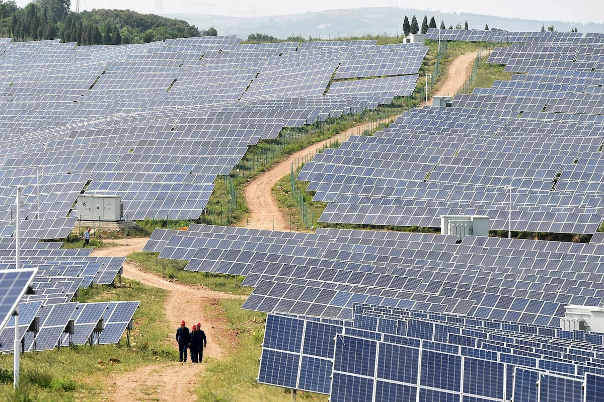 محطة طاقة شمسية في الصين 