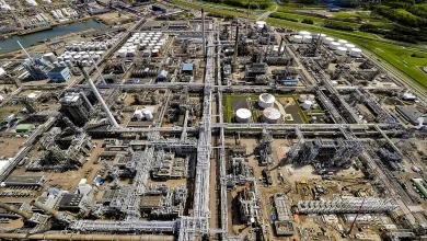Photo of وقف بناء أحد أكبر مصانع الوقود الحيوي في أوروبا