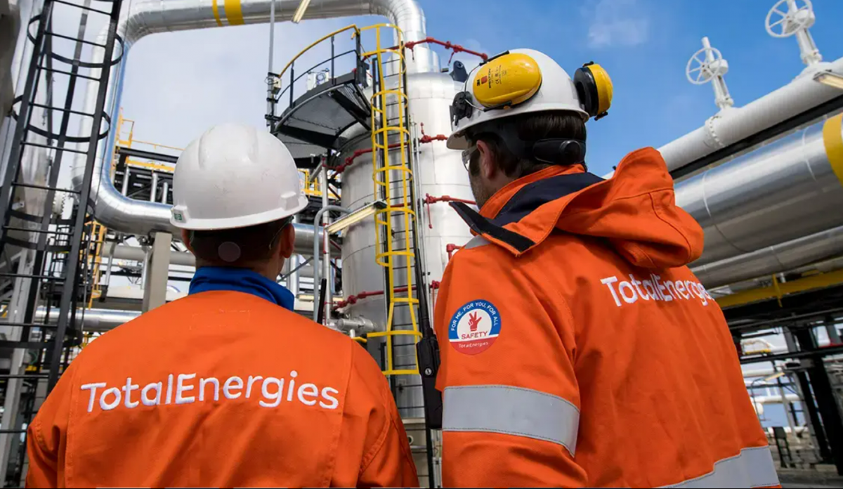 فنيان في شركة توتال إنرجي