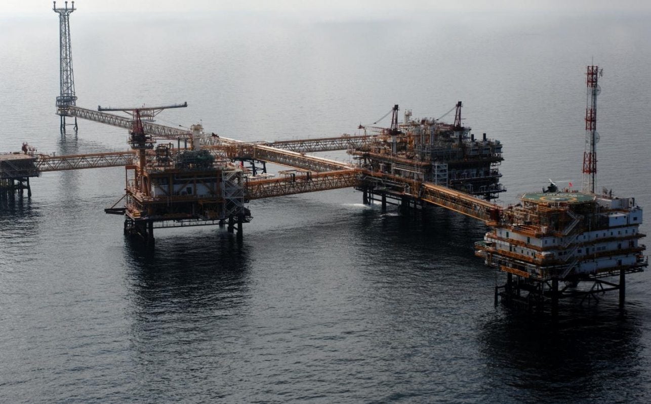 حقل بو الحنين النفطي