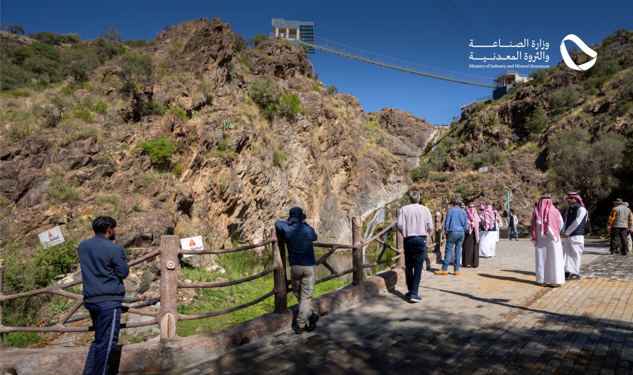 خلال جولة ميدانية لشركات التعدين في جبل سعيد والحجر