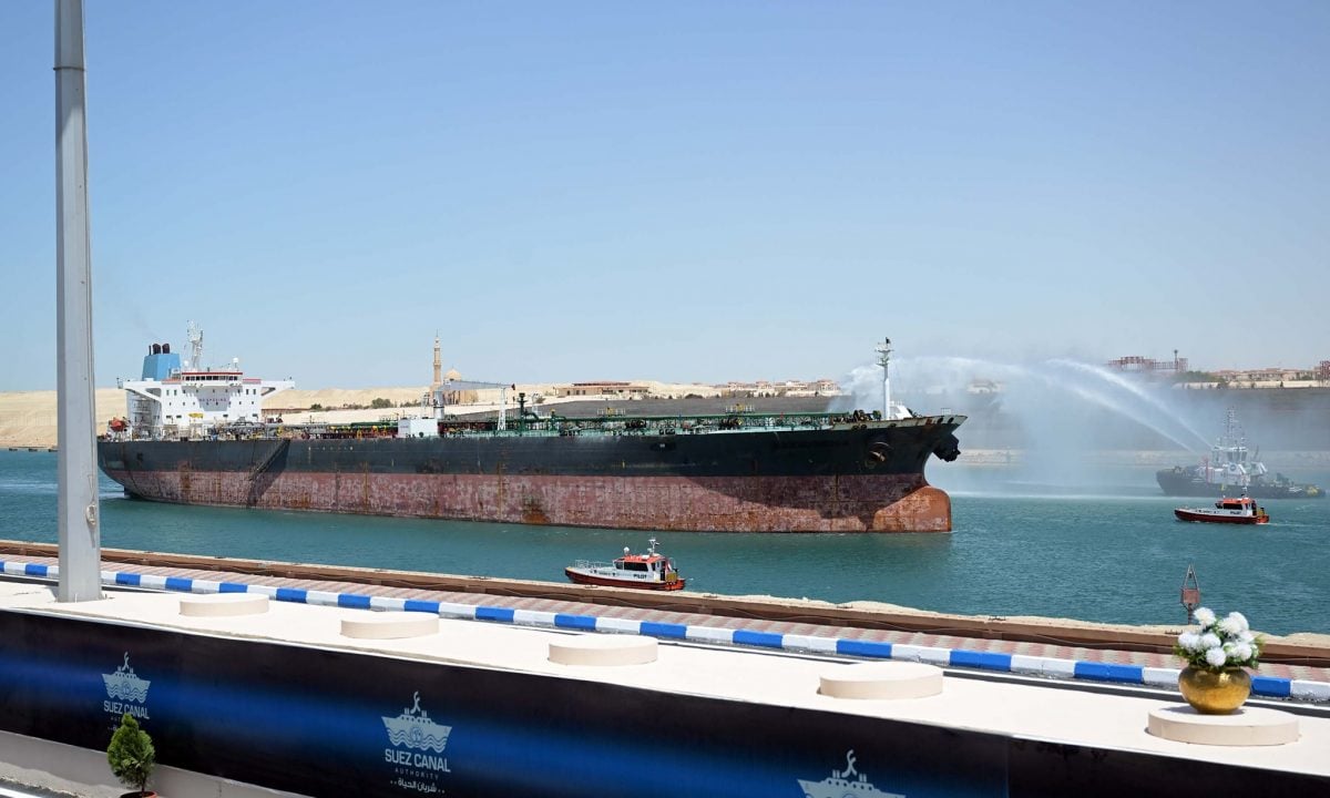 إيرادات قناة السويس