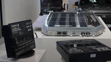 Photo of الإمارات تنتج بطاريات متقدمة للسيارات وشبكات الكهرباء الضخمة.. محلية 100% (فيديو)