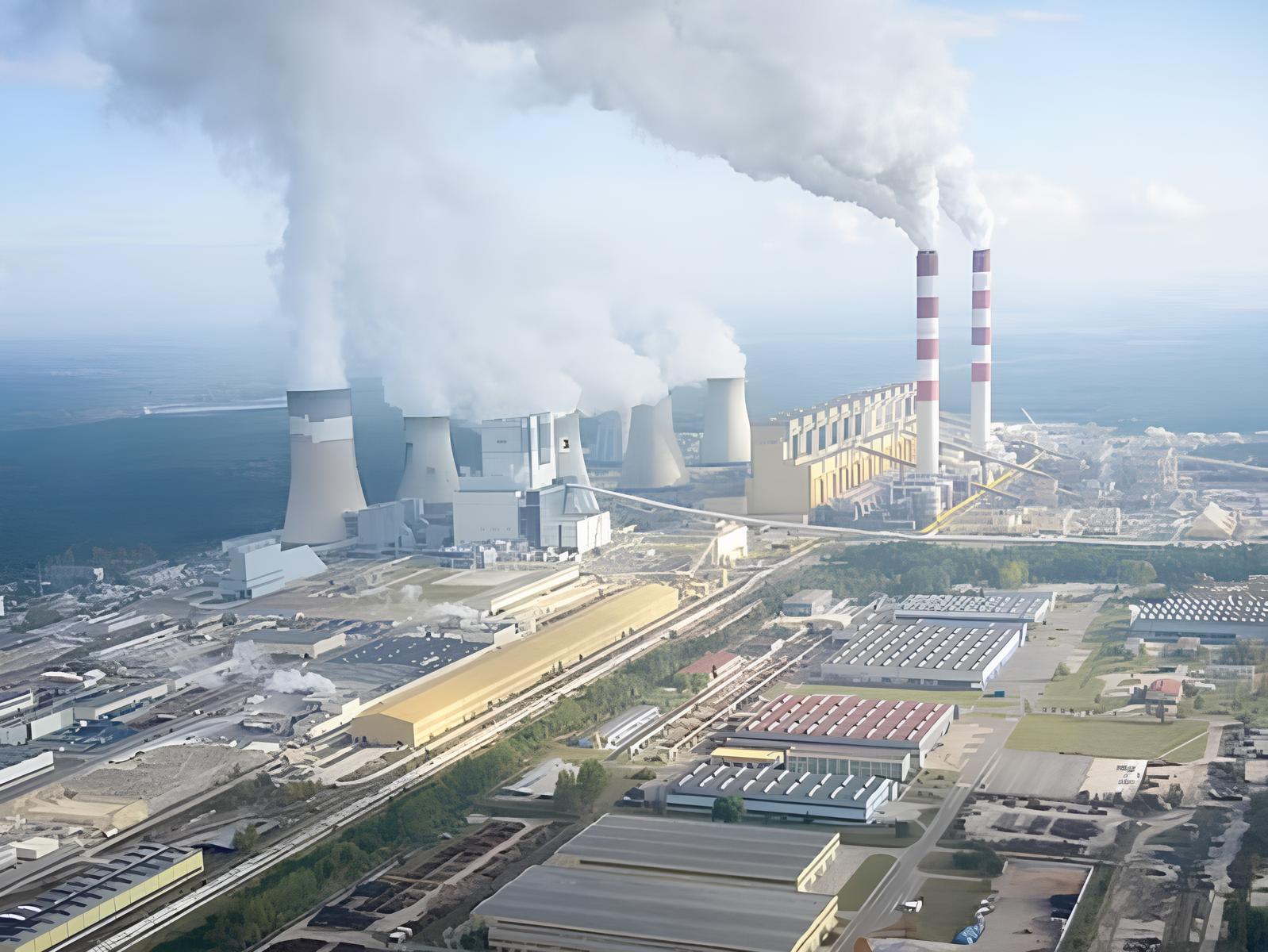 محطة بيلشاتو لتوليد الكهرباء بالفحم في بولندا