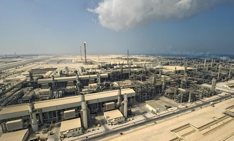 Photo of محطات إسالة الغاز في قطر.. 7 مشروعات عملاقة تدعم ريادتها العالمية