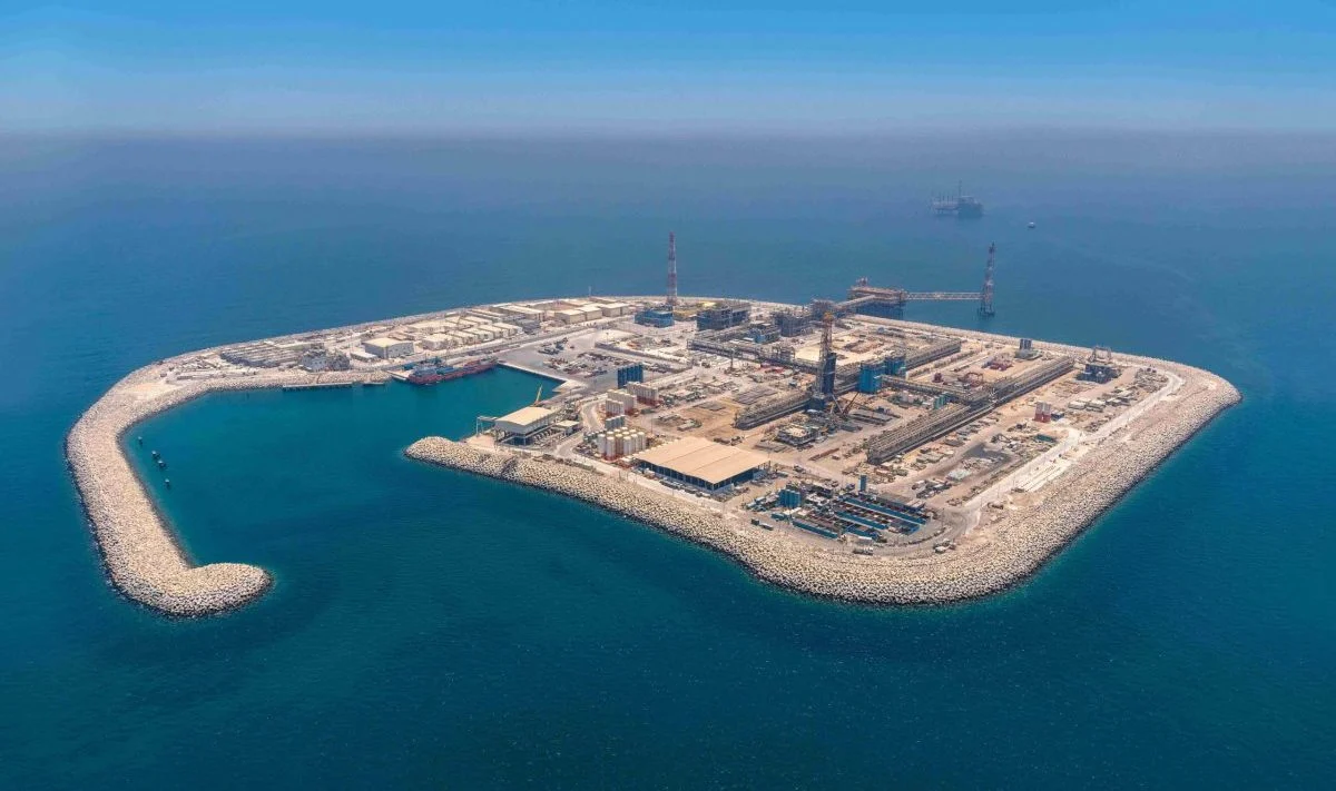 حقل زاكوم البحري