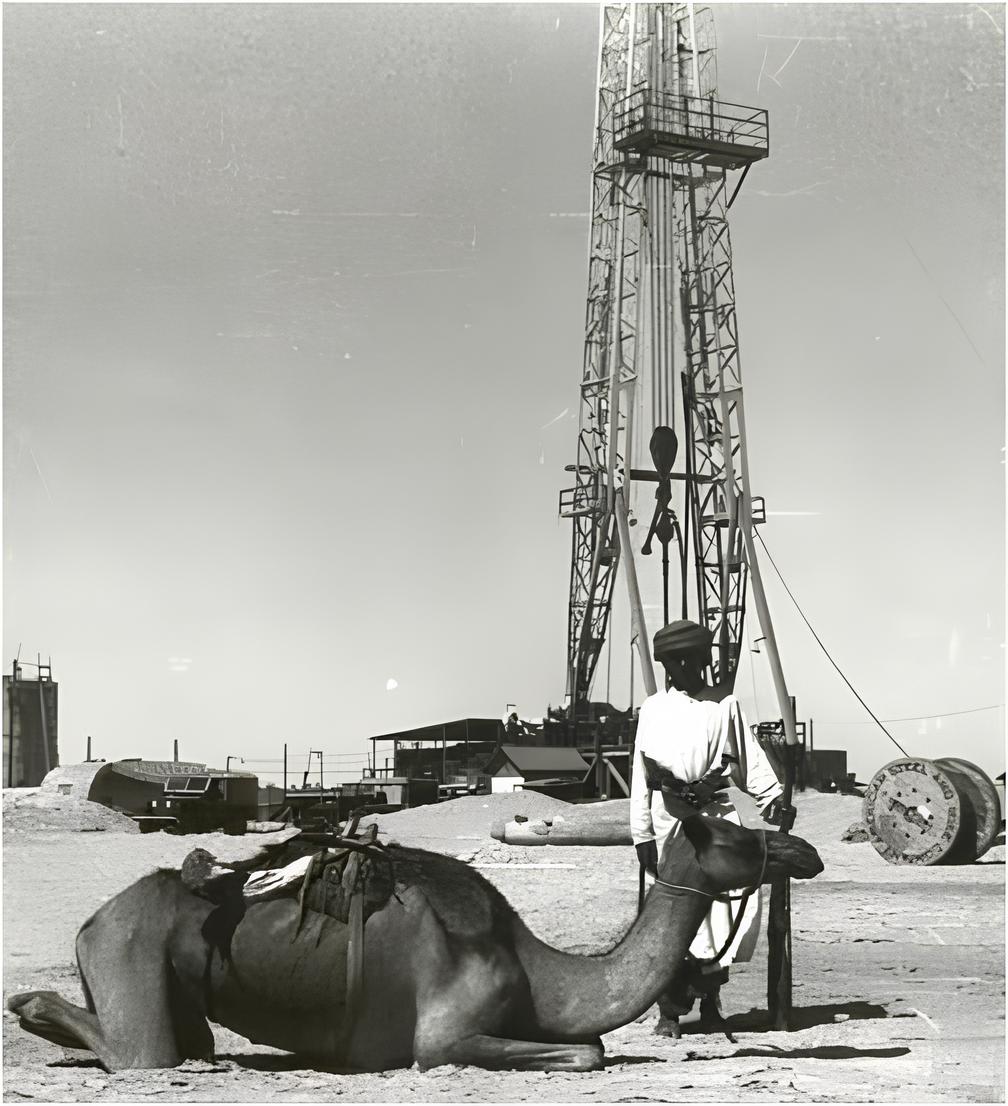 عمليات حفر بئر دوكة 1 في عام 1955
